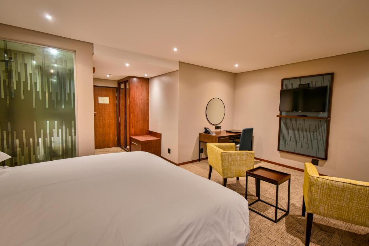 Premier Splendid Inn Bloemfontein Bagian luar foto