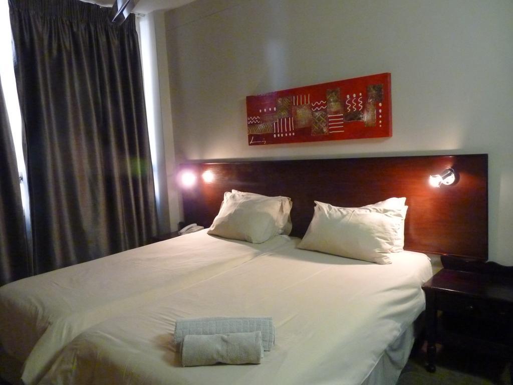 Premier Splendid Inn Bloemfontein Bagian luar foto