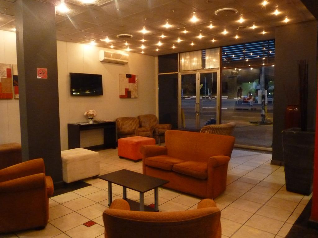 Premier Splendid Inn Bloemfontein Bagian luar foto