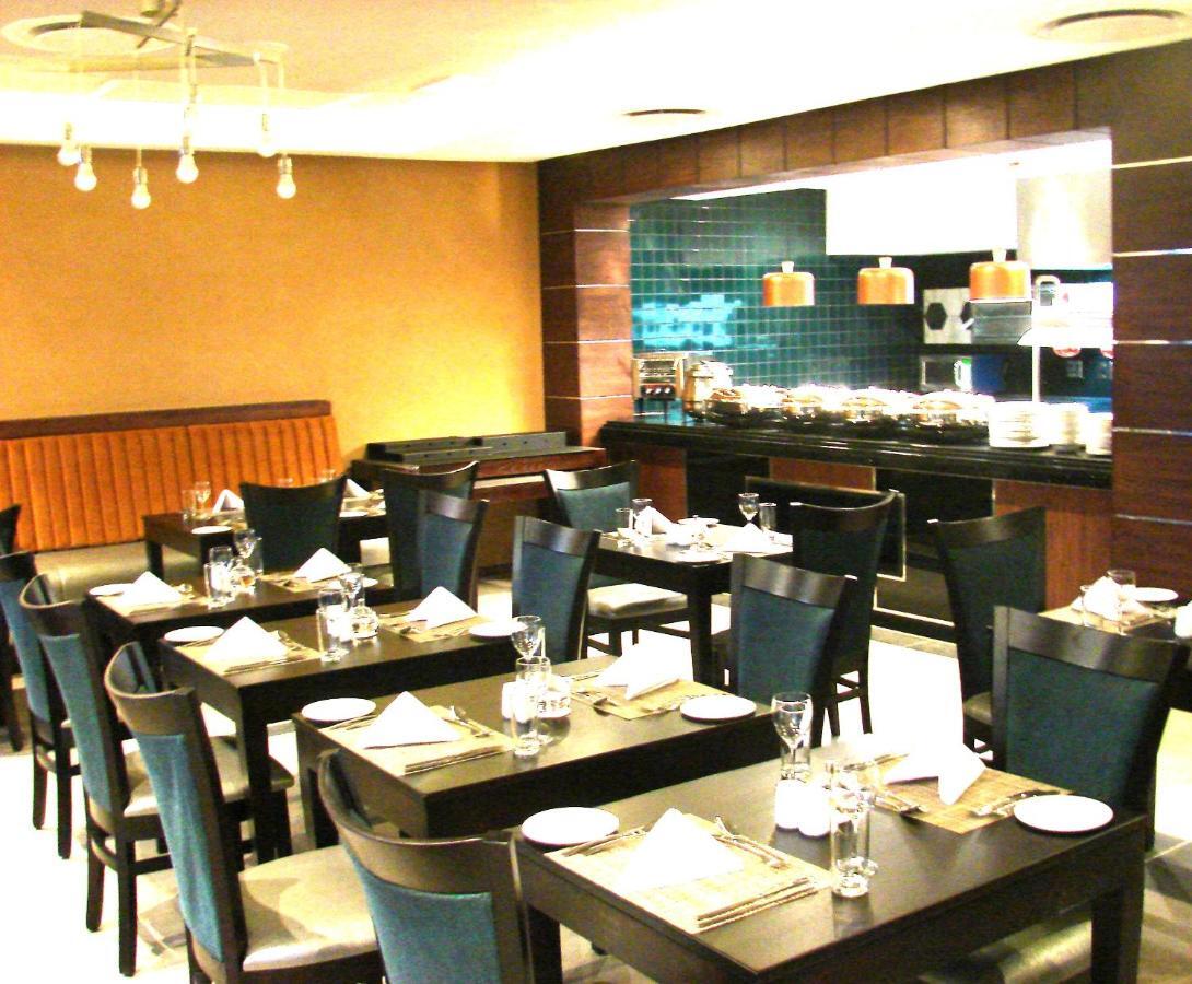 Premier Splendid Inn Bloemfontein Bagian luar foto