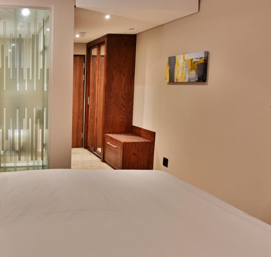 Premier Splendid Inn Bloemfontein Bagian luar foto